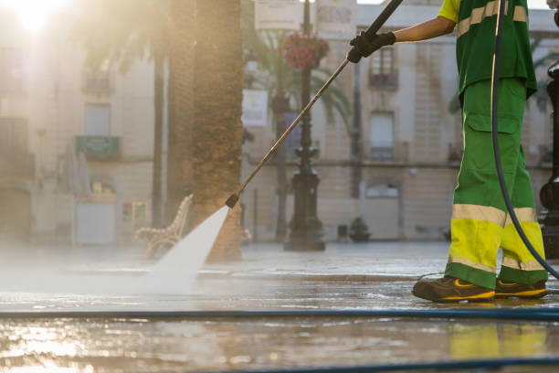 Best Animal Enclosure Cleaning  in Conyers, GA